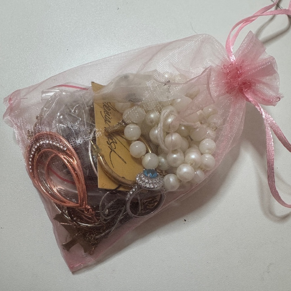 Jewelry grab bags! New,vintage, and unique jewelry in every mystery bag
